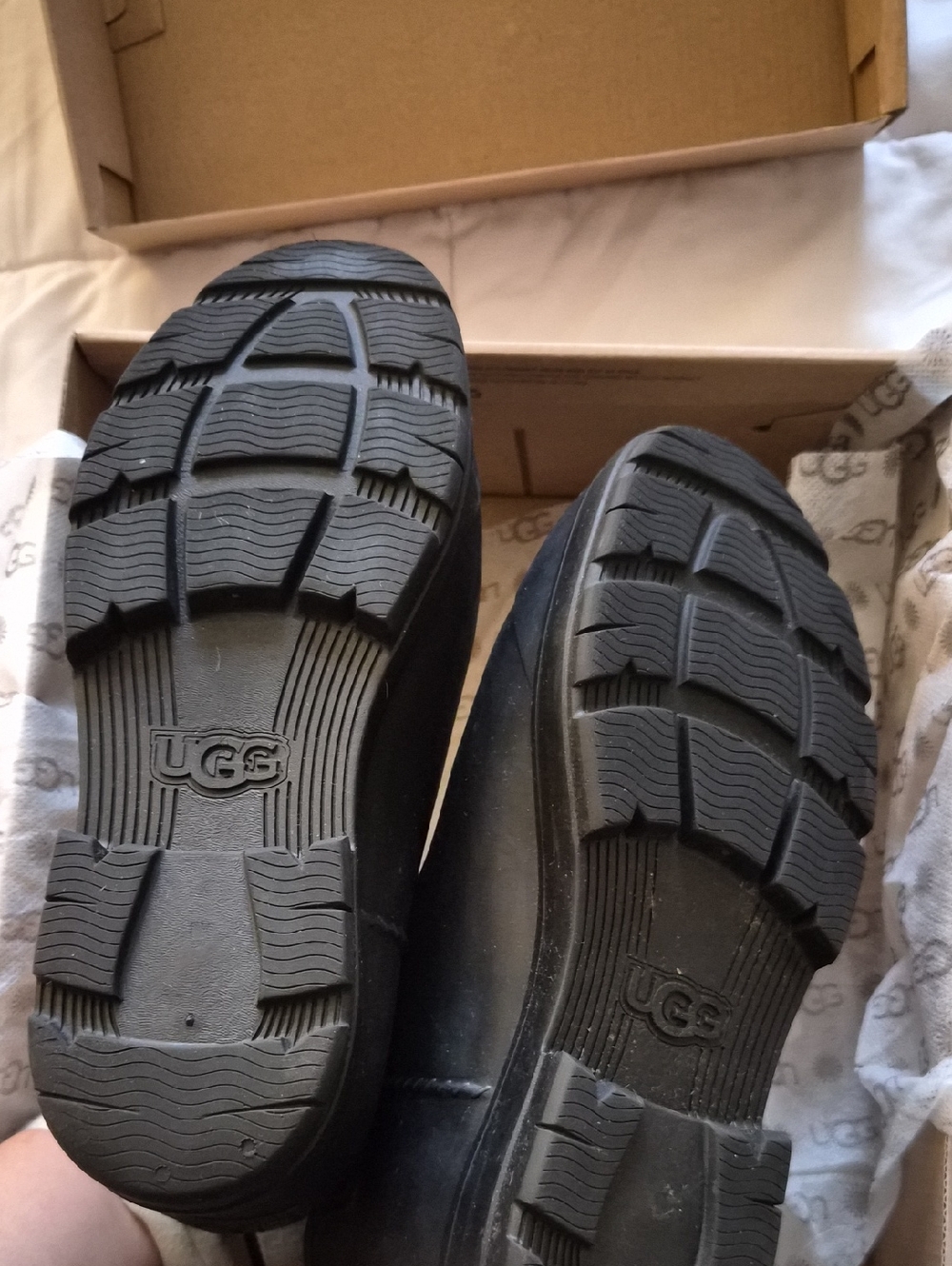 UGG Droplet Black Waterproof Short Rain Boots - Picture 4 of 5
